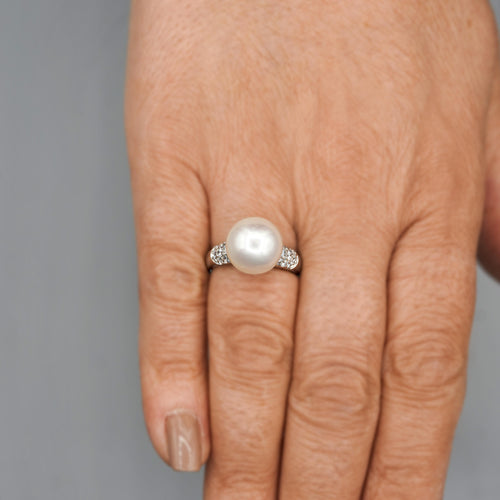 11.5mm White Pearl and Round Cut Diamond Accent Platinum Ring