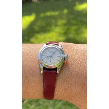 Montre Rolex Oyster Speedking Precision des années 1950 avec bracelet en cuir rouge – Assay Jewelers