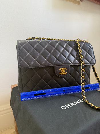 1990s Super Rare Chanel Vintage Jumbo Single Flap Lambskin Navy Blue Crossover – Assay Jewelers