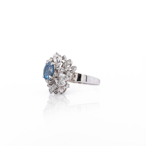 1.26 Carat Aquamarine & Diamond in 18K Yellow Gold Floral Statement Ring