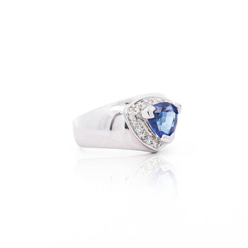 1.5 Carat Trillion Blue Sapphire & Diamond in 18K Gold Midi Ring – Assay Jewelers