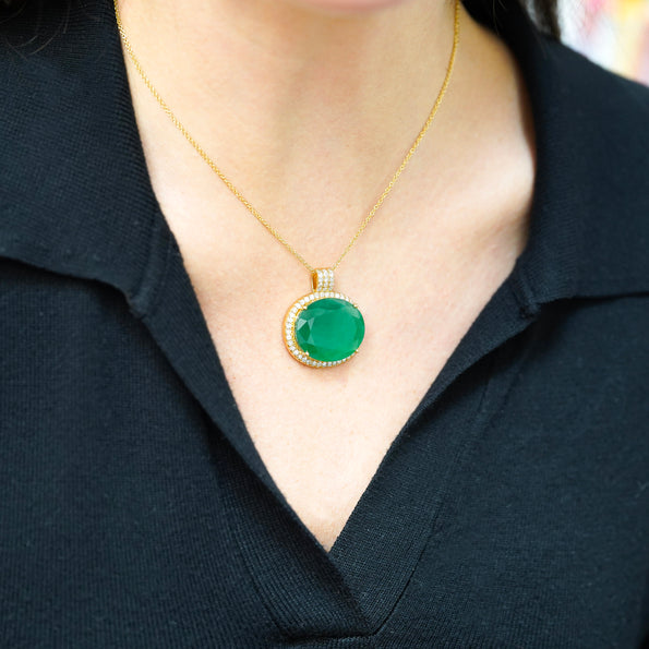 28.56 Carat Oval Cut Emerald & Diamond Halo 18K Gold Pendant Necklace