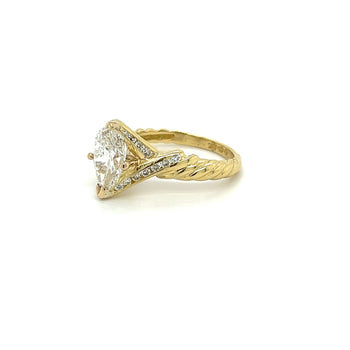 Diamant de laboratoire taille poire de 2.06 Carat en or 18K, Bague croisée torsadée – Assay Jewelers