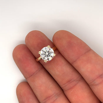Bague solitaire en diamant de laboratoire rond taille 3,40 carats F/VS2 en or jaune 14K – Assay Jewelers