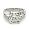 4,11 Karat Radiant Cut Lab Grown Diamant in Split-Shank Diamant Seitenstein Ring