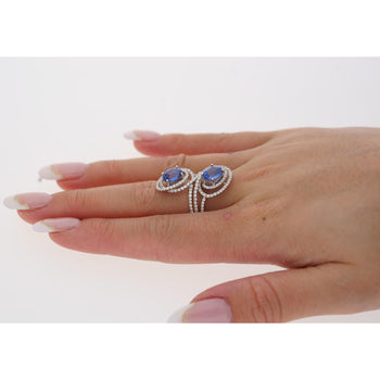 Bague tourbillon verticale pavée à deux pierres, saphir bleu ovale de 4,51 carats et diamant – Assay Jewelers