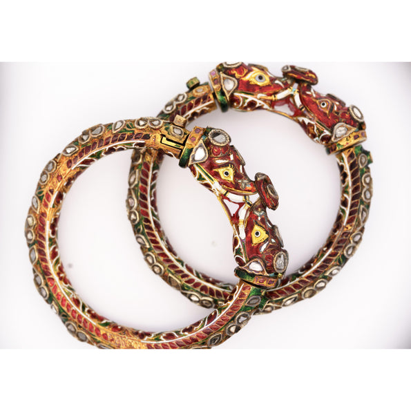 Antique Mughal Empire Indian Elephant Bangle Bracelet in 19k Yellow Gold