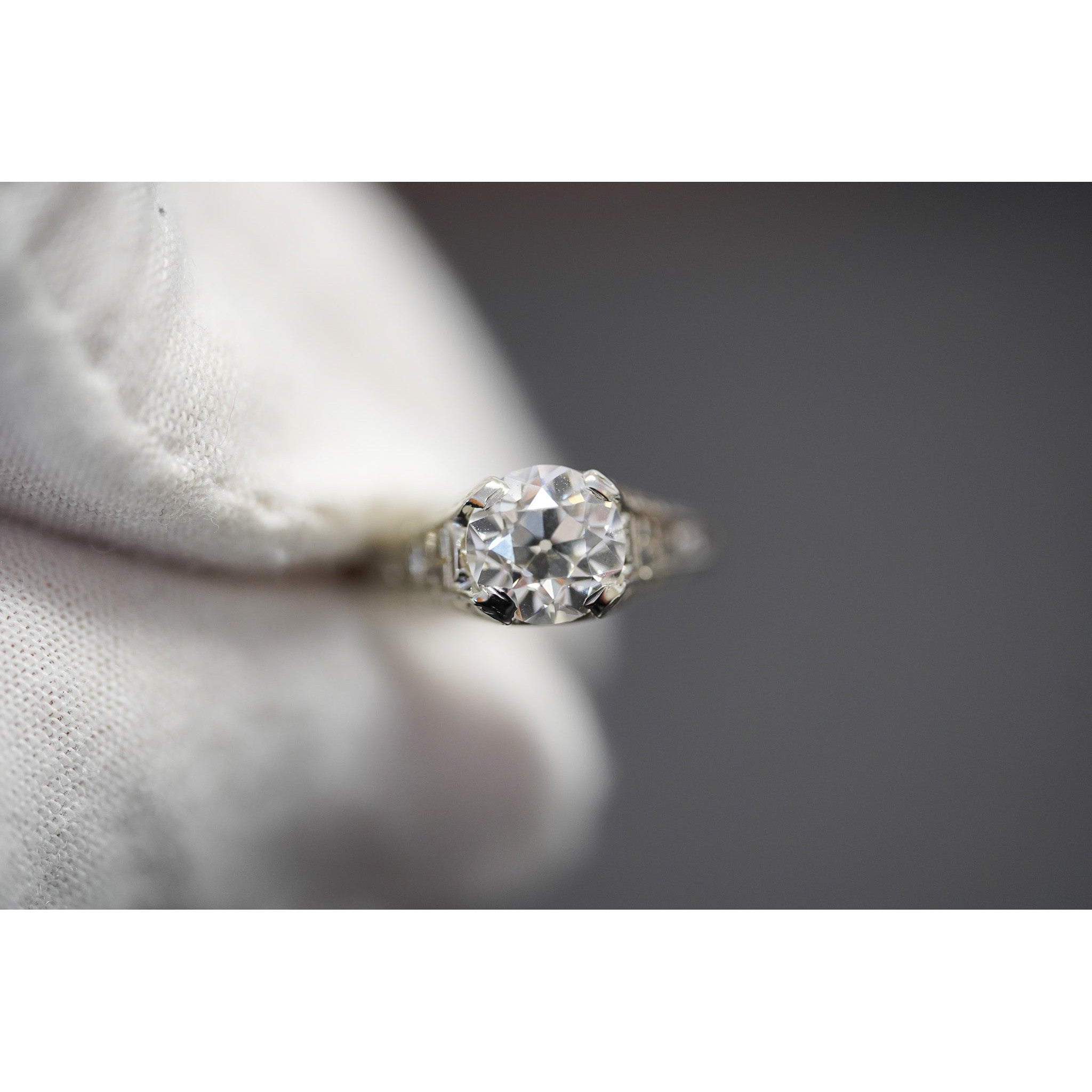 Art Deco Old European Cut Vintage Engagement Ring 1.69ct G/VVS1 GIA