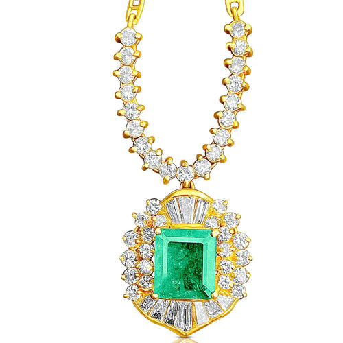 Art Deco Style Natural 1.33 Carat Emerald pendant in 18k solid gold