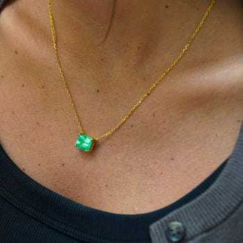GIA 4.02 Ct Colombian Emerald Solitaire Floating 18K Gold Pendant Necklace – Assay Jewelers
