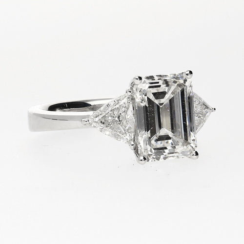 VVS2 Emerald Cut Diamond Engagement 3 Stone Ring