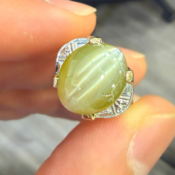 GIA Certified 9.46 Carat Green Cats Eye Chrysoberyl 14K Gold Art Deco Ring