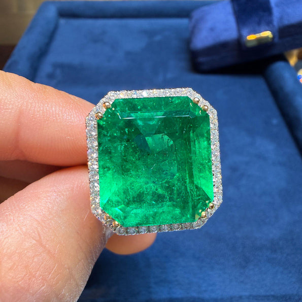 GRS Cert. 17.73 Carat Minor Oil Colombian Emerald Ring