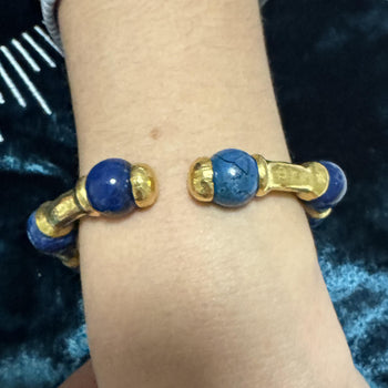 Ilanis Lalounis Lapis Lazuli 21K Gold Hammered Finish Bead Bangle Bracelet – Assay Jewelers