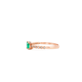 Natural Emerald and Diamond Ribbed Shank Thin Stacking Ring in 18K Rose Gold – Assay Jewelers