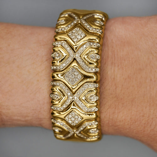 Retro 3 Carat Diamond Italian 18K Gold Vintage Cuff Bangle