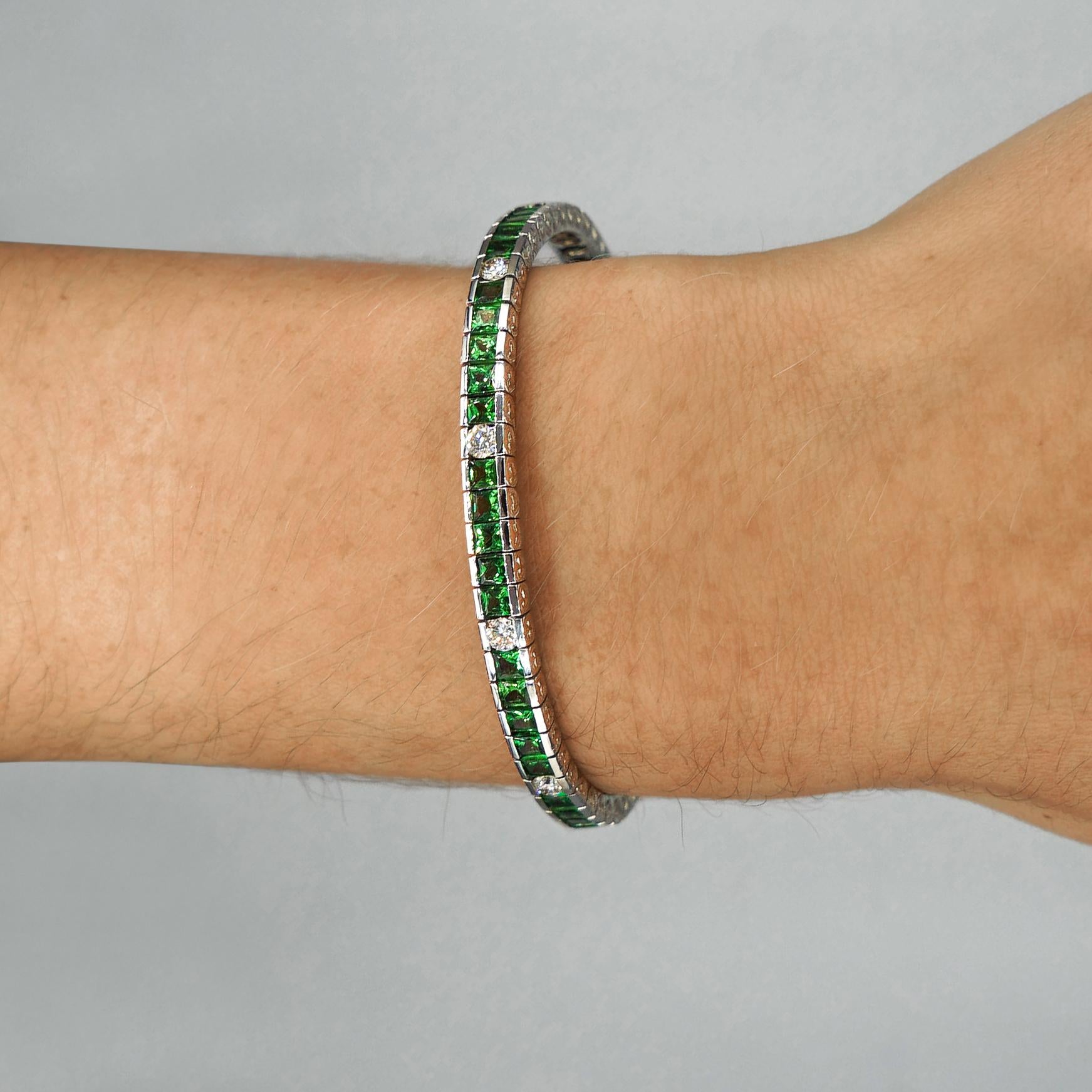 Vintage 11.5 Carat Tsavorite & Diamond Filigree Tennis Bracelet