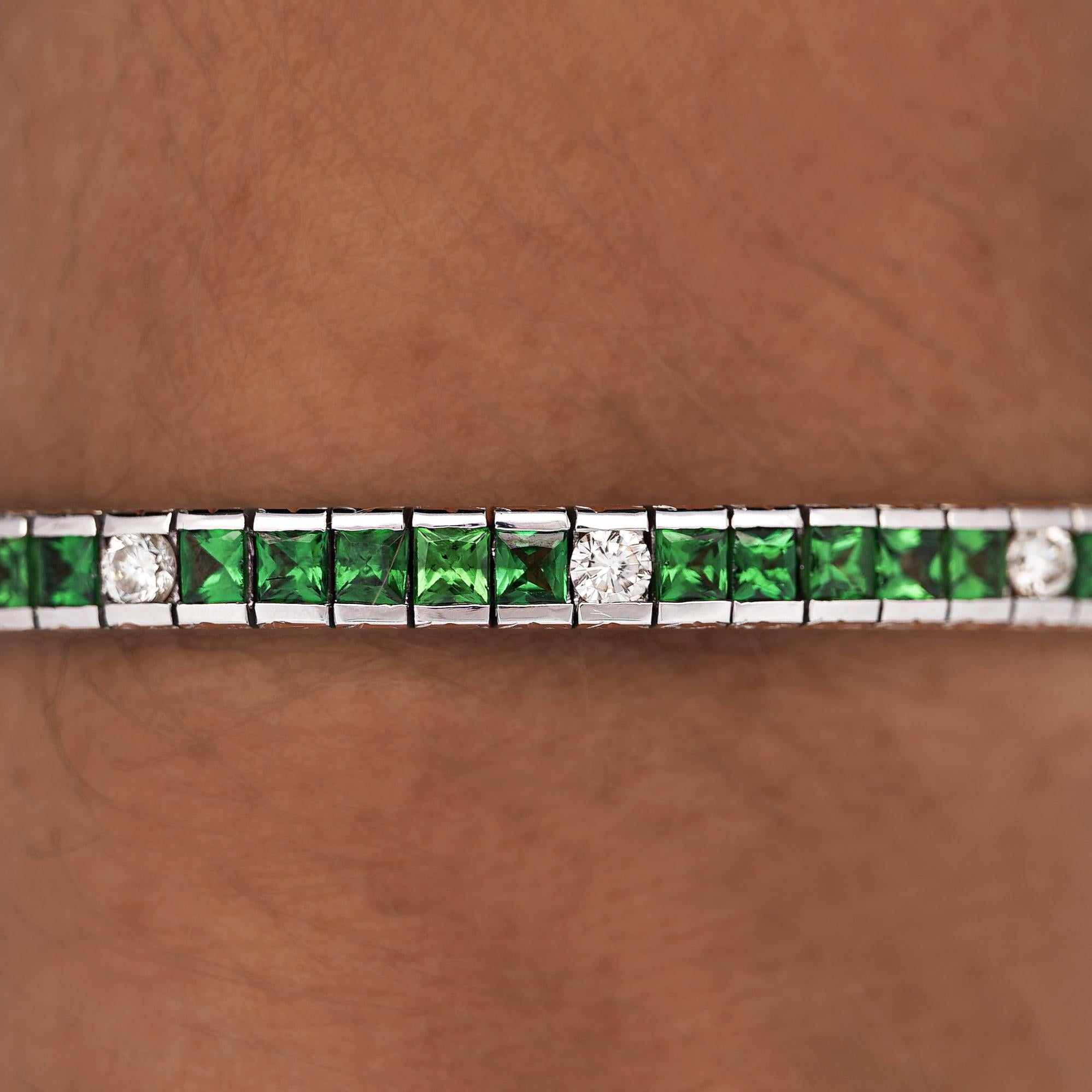 Vintage 11.5 Carat Tsavorite & Diamond Filigree Tennis Bracelet