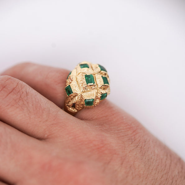 Vintage 3.20 Carat Emerald Bombe Dome Sputnik 18K Gold Statement Ring