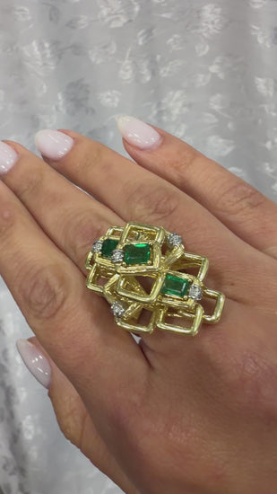 1.37 Carat Emerald and Diamond 18K Gold Geometric Lattice Ring